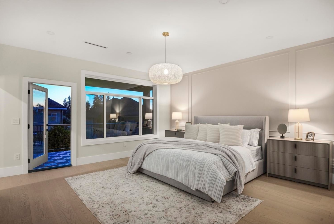 172A STREET, Surrey BC V4N 4H6