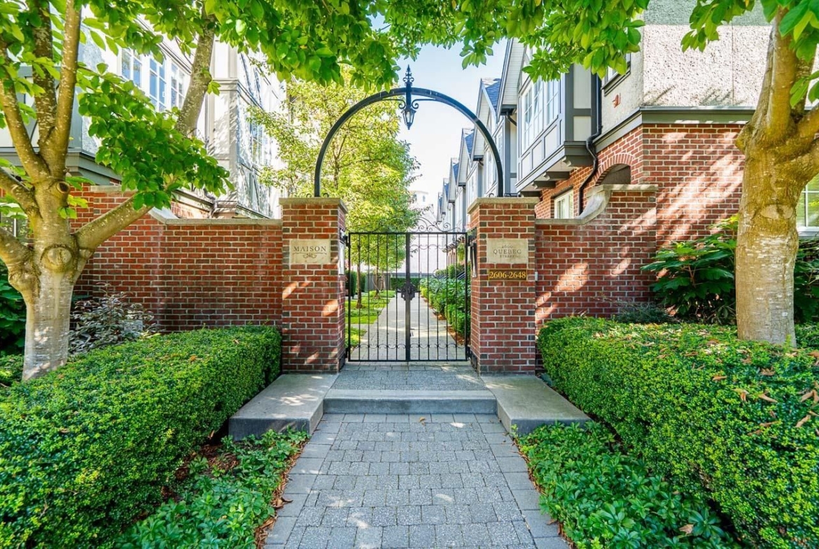 Quebec Street