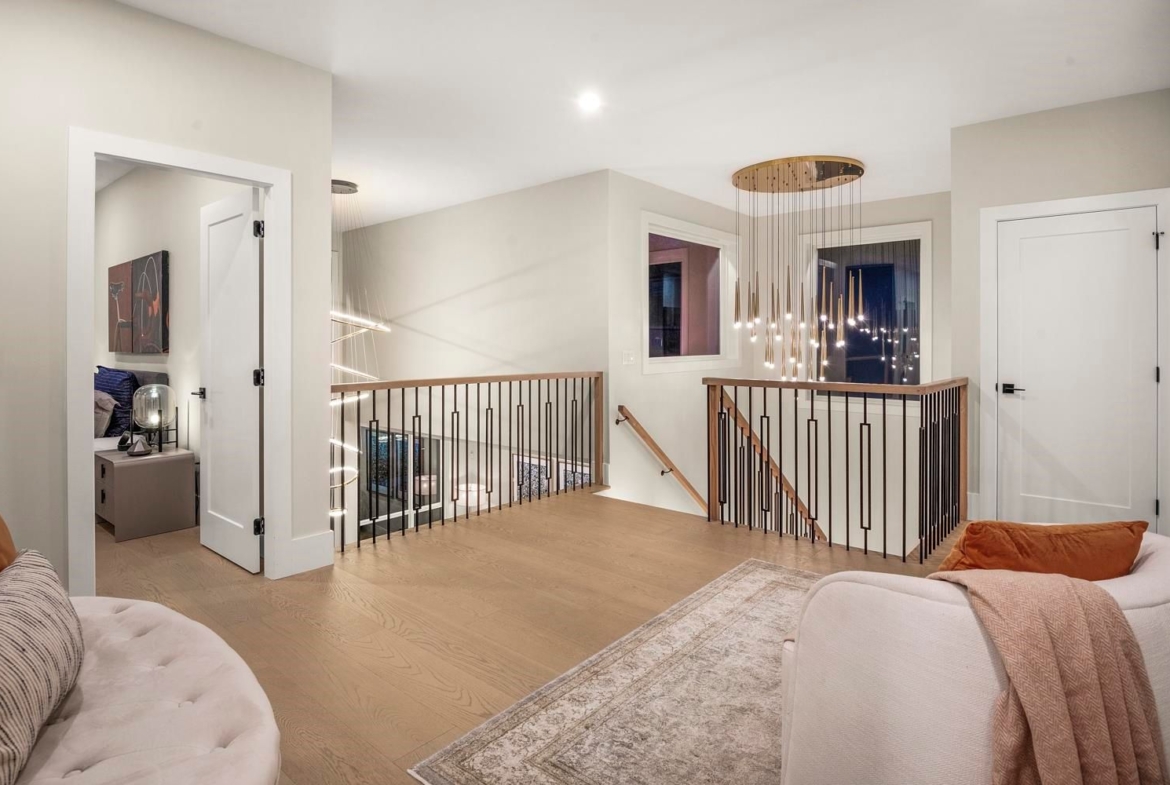 172A STREET, Surrey BC V4N 4H6