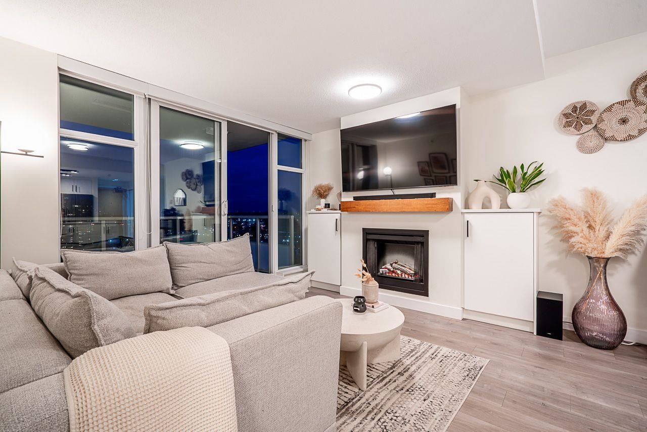 2289 YUKON CRESCENT, Burnaby BC V5C 0B2