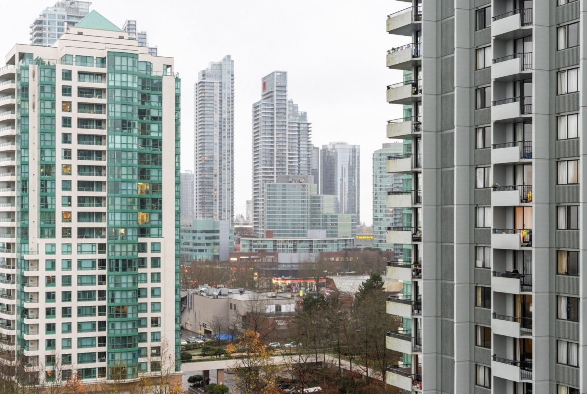 5685 HALLEY AVENUE, Burnaby BC V5H 0L9