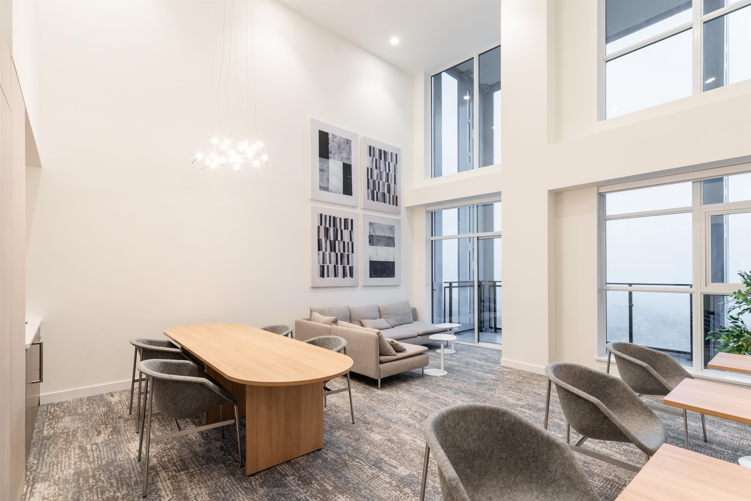 5685 HALLEY AVENUE, Burnaby BC V5H 0L9