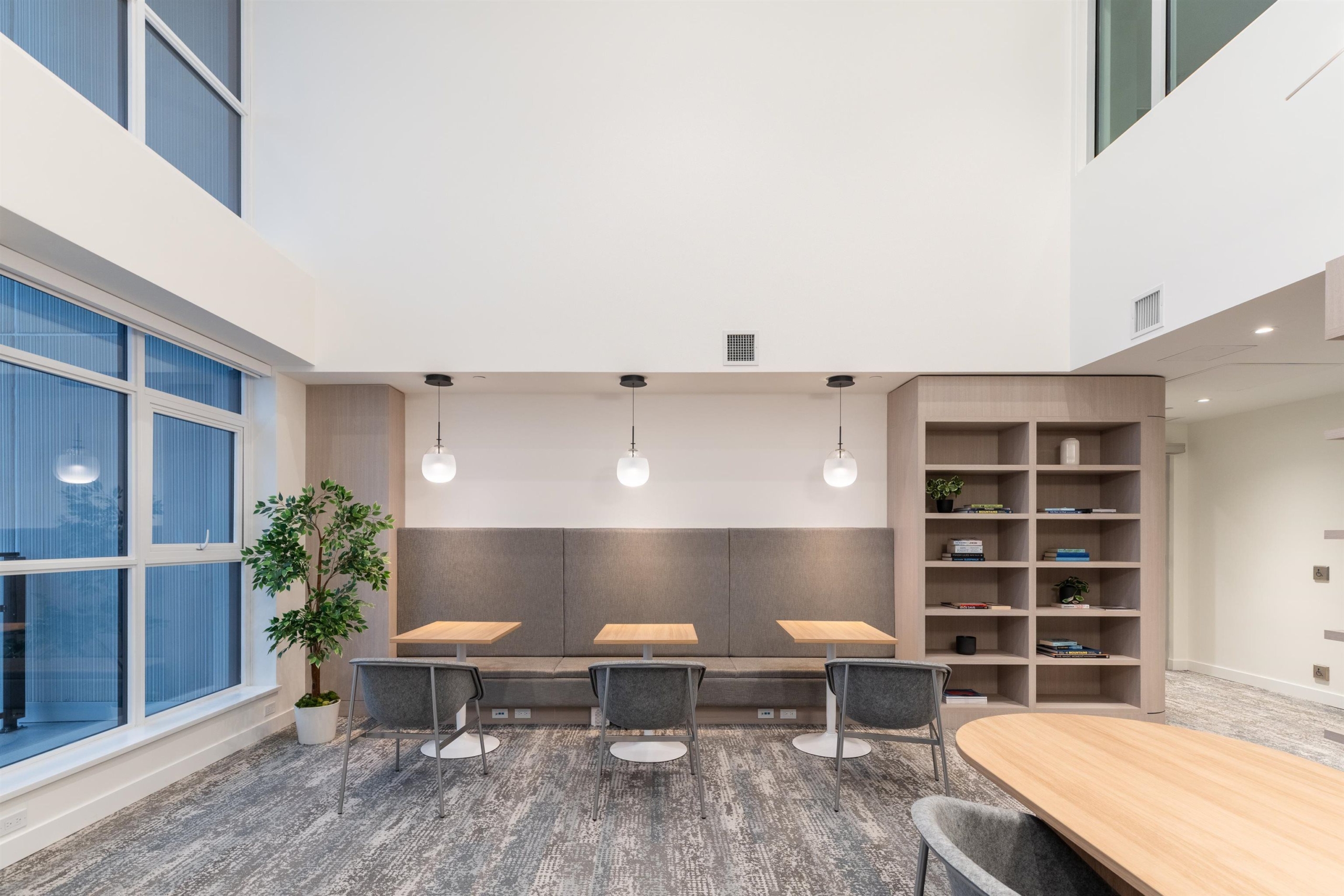 5685 HALLEY AVENUE, Burnaby BC V5H 0L9