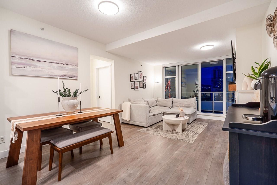 2289 YUKON CRESCENT, Burnaby BC V5C 0B2