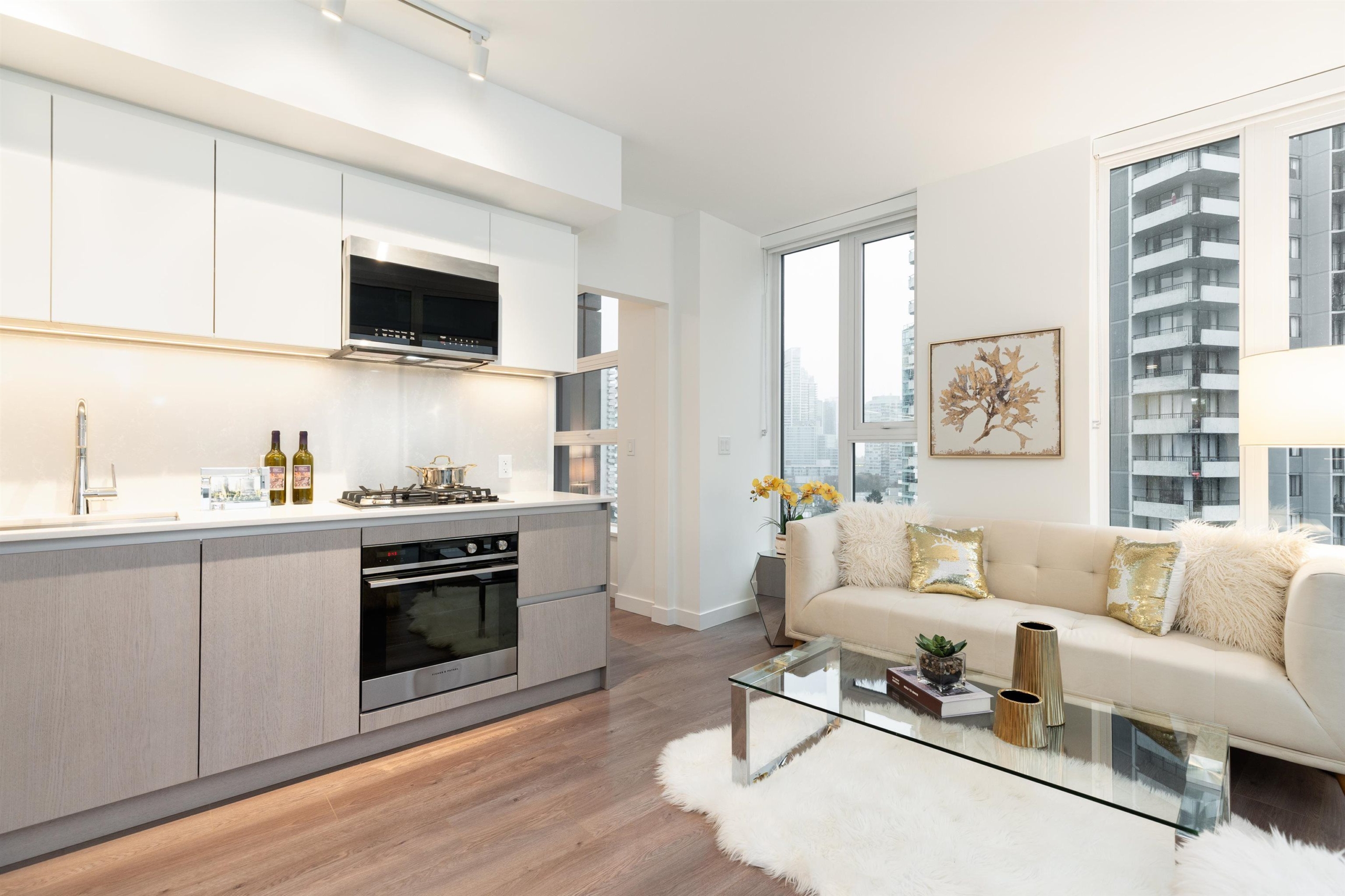 5685 HALLEY AVENUE, Burnaby BC V5H 0L9
