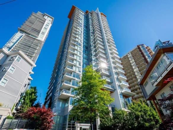 520 COMO LAKE AVENUE, Coquitlam BC V3J 0E8