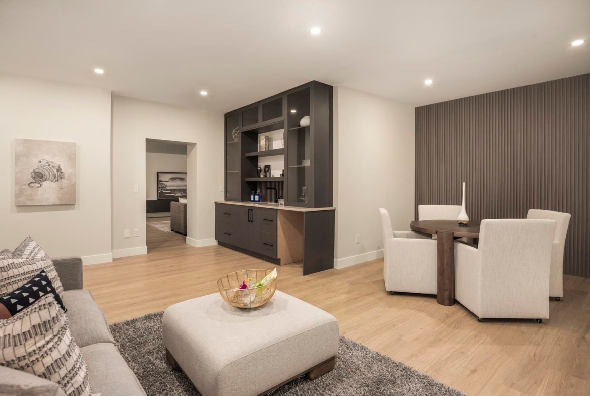 172A STREET, Surrey BC V4N 4H6