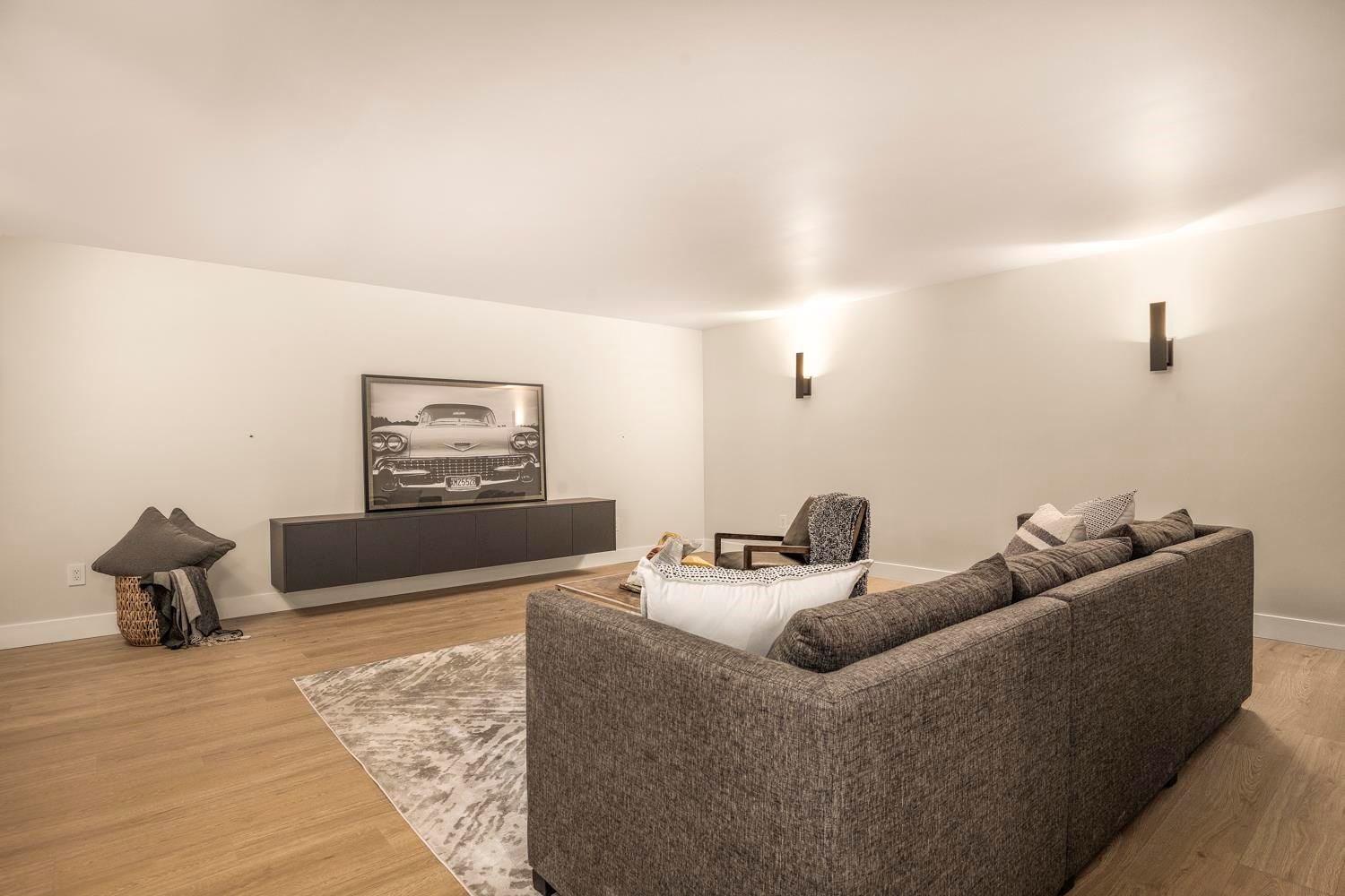 172A STREET, Surrey BC V4N 4H6