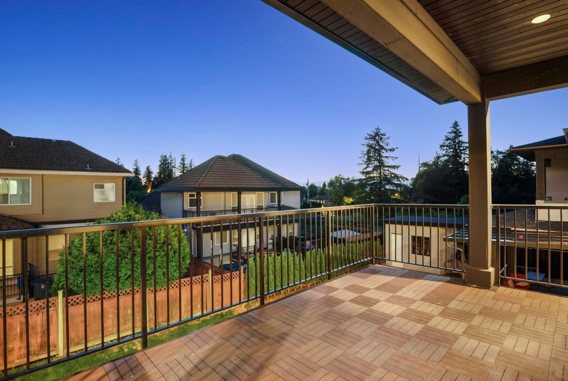 172A STREET, Surrey BC V4N 4H6
